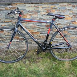 Vilano R2 Commuter Aluminum Road Bike 21 Speed 700c