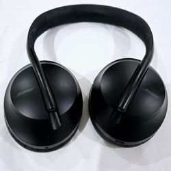 Bose Noise Cancelling 700 