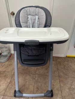 High Chair- Graco