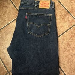Levi’s Jean’s Size 42x32 