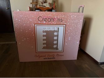 Beauty creations vanity mirror
