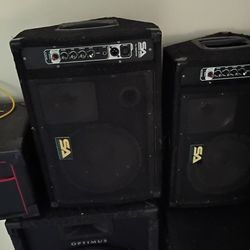 Kicker Speakers & Sound Mixer