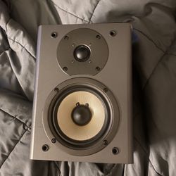 Onkyo Left surround sound speaker