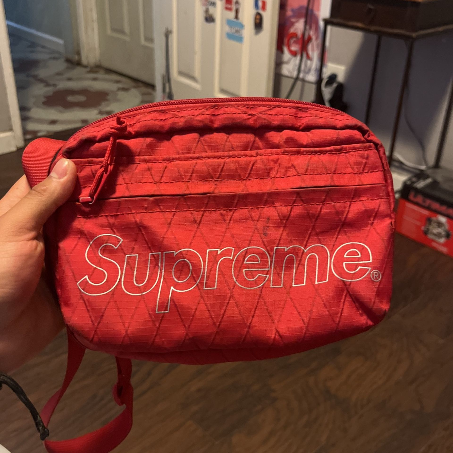 Supreme Shoulder Bag Red 