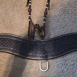 Dark leather tack set
