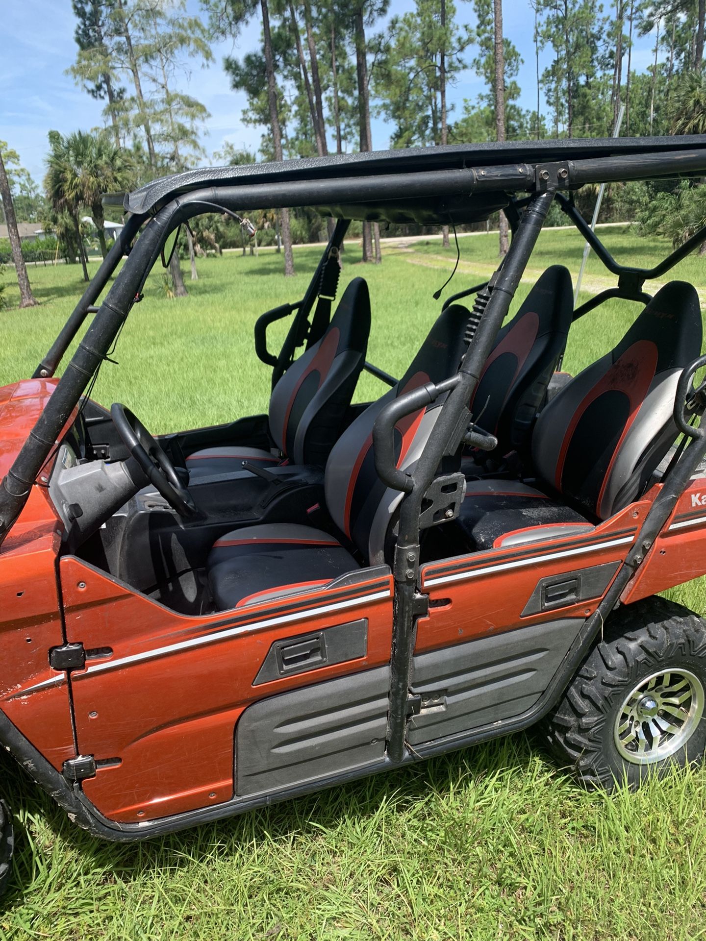 Kawasaki Teryx 4 Utv