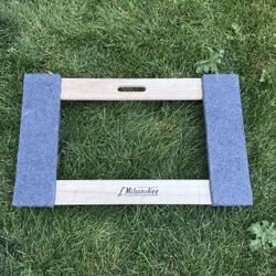 Milwaukie movers  30 x 18