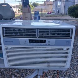Air Conditioner Window Mount