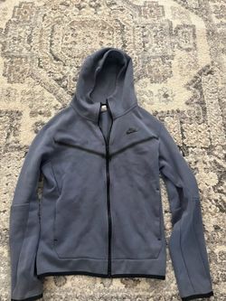 Navy Nike tech