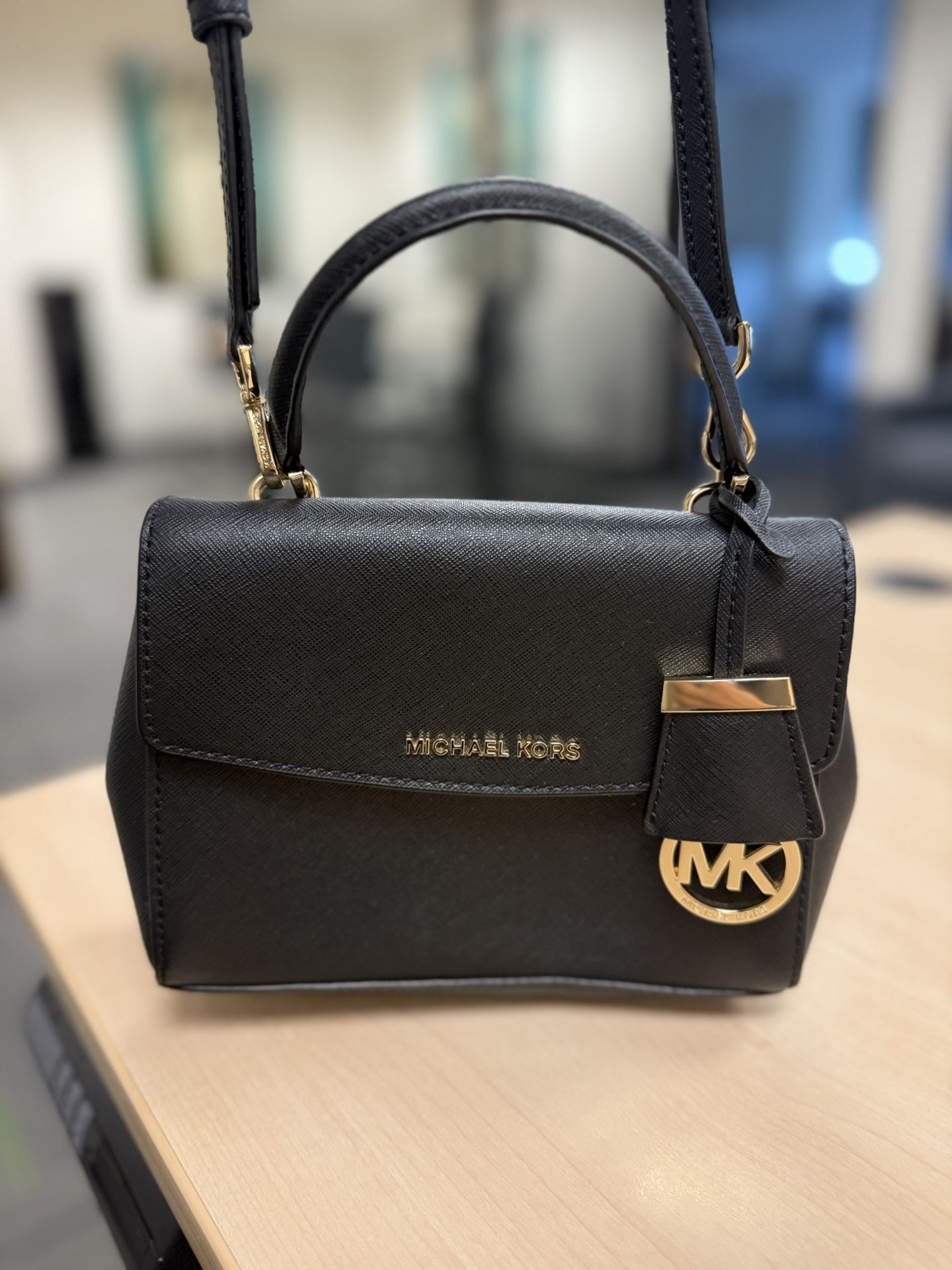 Michael Kors Crossbody Bag