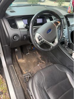 2013 Ford Taurus