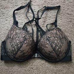 Victoria's Secret "Very Sexy" Push Up Bra Size 32C