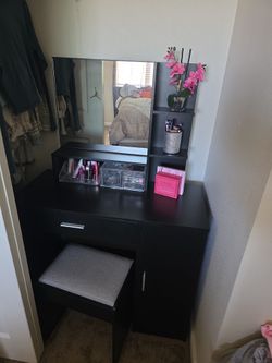 Black Vanity with stool