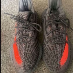 Yeezy 350 sz9.5