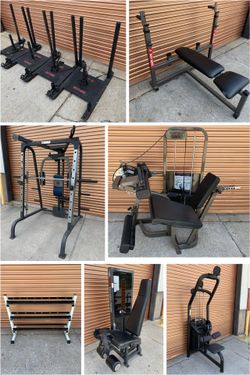 Olympic Weight Bench /Squat Rack, Leg Curl/ Extensión, Mata, Dumbbell Rack, Sleds/ Smith Machines