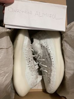yeezy 380 calcite  glow sz 10 $220