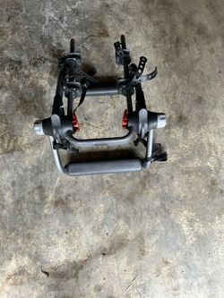 YAKIMA KING JOE 3 BIKE TRUNK MOUNT FOLDING BIKE RACK RACK GOOD CONDITION