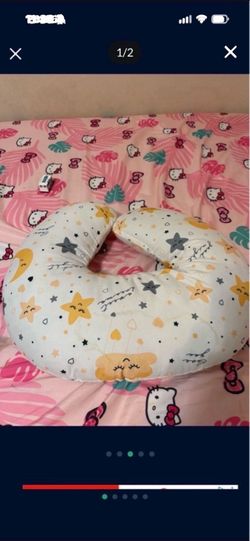 Breast Feeding Pillow