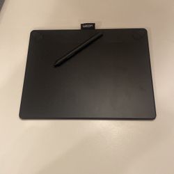 Wacom Intuos Drawing Tablet, New, Used Once 
