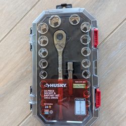 Husky24-​Piece SAE/​Metric 3/​8 in.​ Drive Ratchet and Socket Set with Case