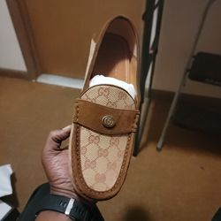 300 PAID 750 1 TIME WEAR!!!