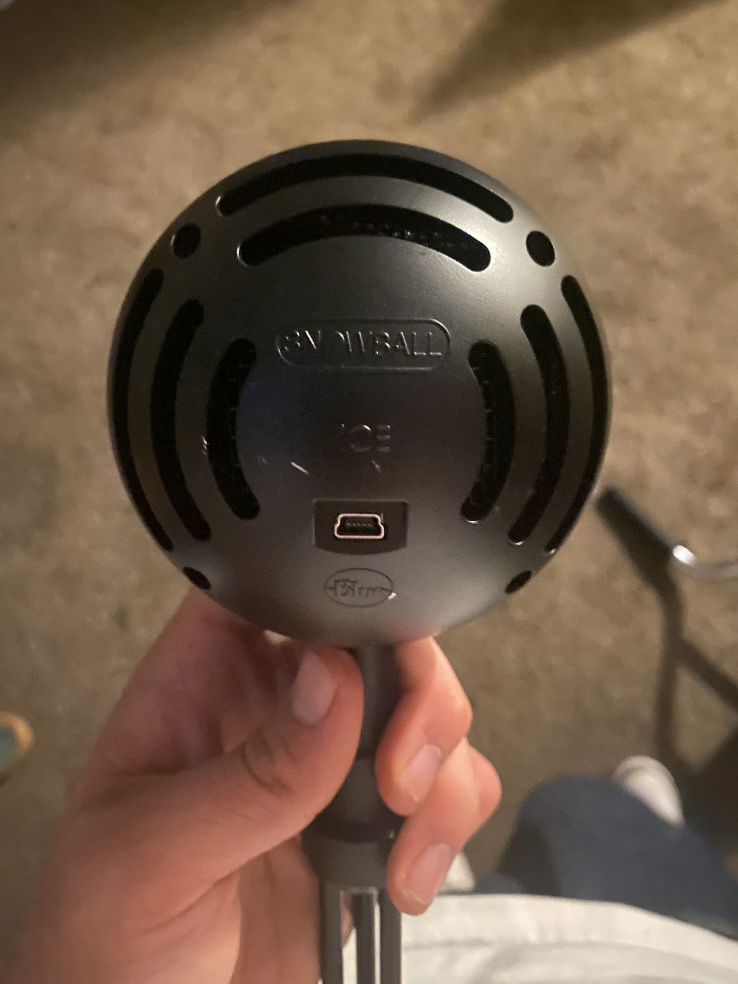 Blue Yeti Snowball Microphone
