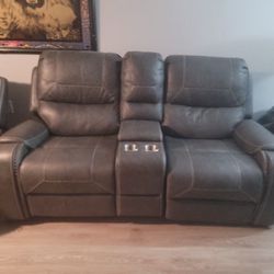 Recliner Loveseat  Leather