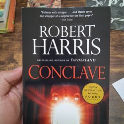 Conclave by Robert Harris – Paperback