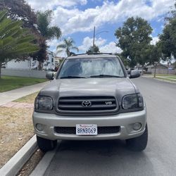 2004 Toyota Sequoia