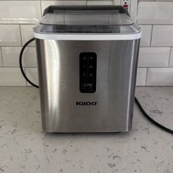 Igloo Ice Maker