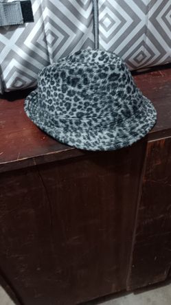 Snow Leppard Fedora