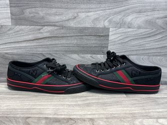 Gucci Off The Grid men’s sneakers, size 9.5 (A1D018719)