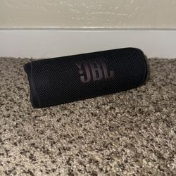JBL Flip 6