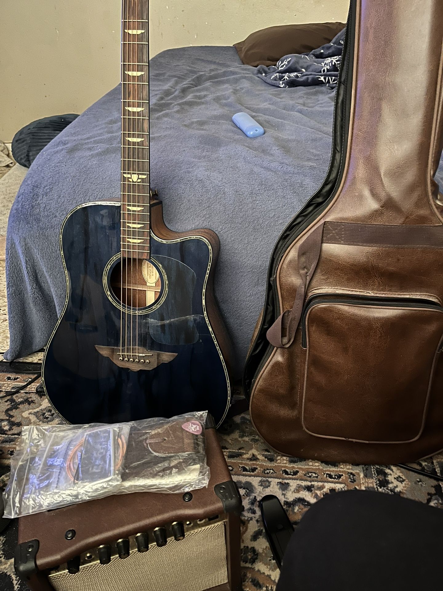 Keith Urban Guitar And Amp