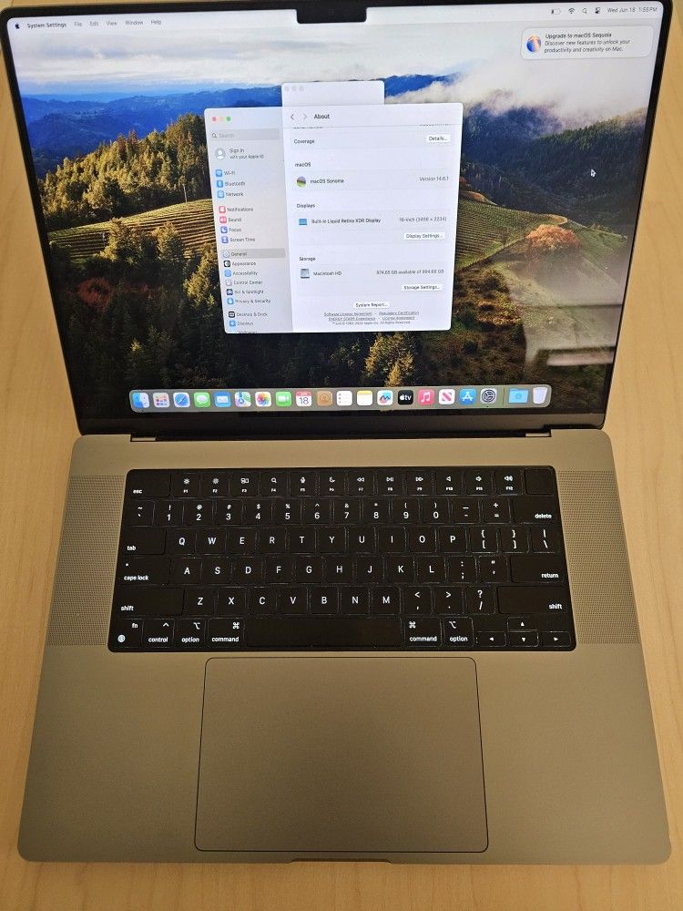16" M1 Max MacBook Pro (32gb RAM, 1 TB SSD)