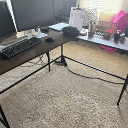 L-Shaped Desk And Printer Stand 