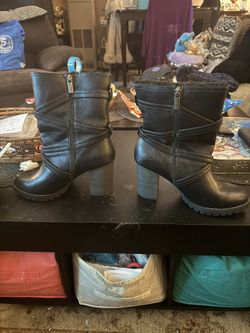 Scoops Biker Boots!!