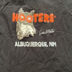 Hooters Girl Crop Top