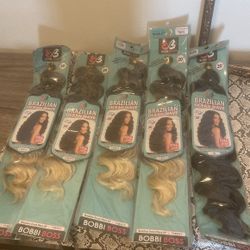 Bobbi Boss Brazilian Ocean Wave braiding  Hair 