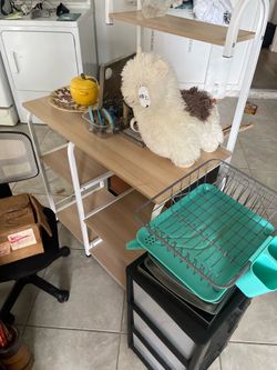 Furniture,shelves,kitchenware