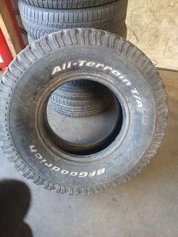 LT 295 75 16  one tire