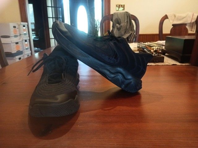 Giannis Immortality 4
Basketball Shoes