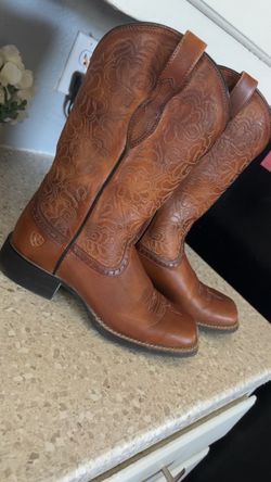 Ariat Leather Cowgirl Boots
