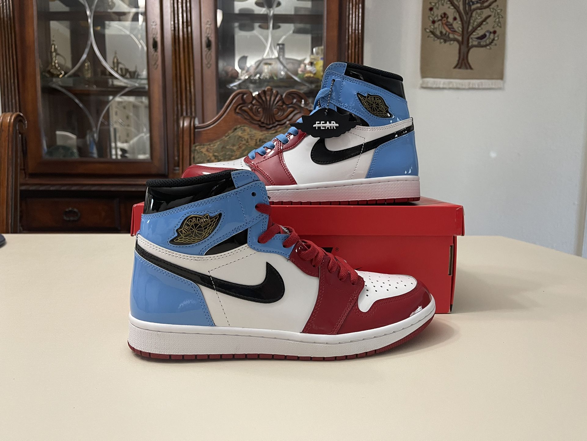 Jordan 1 Retro High “Fearless UNC Chicago” Sz 9.5 Mn