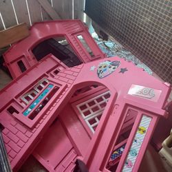 LOL Doll House
