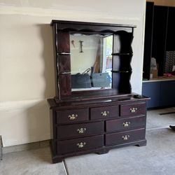 Dressing Table And Mirror