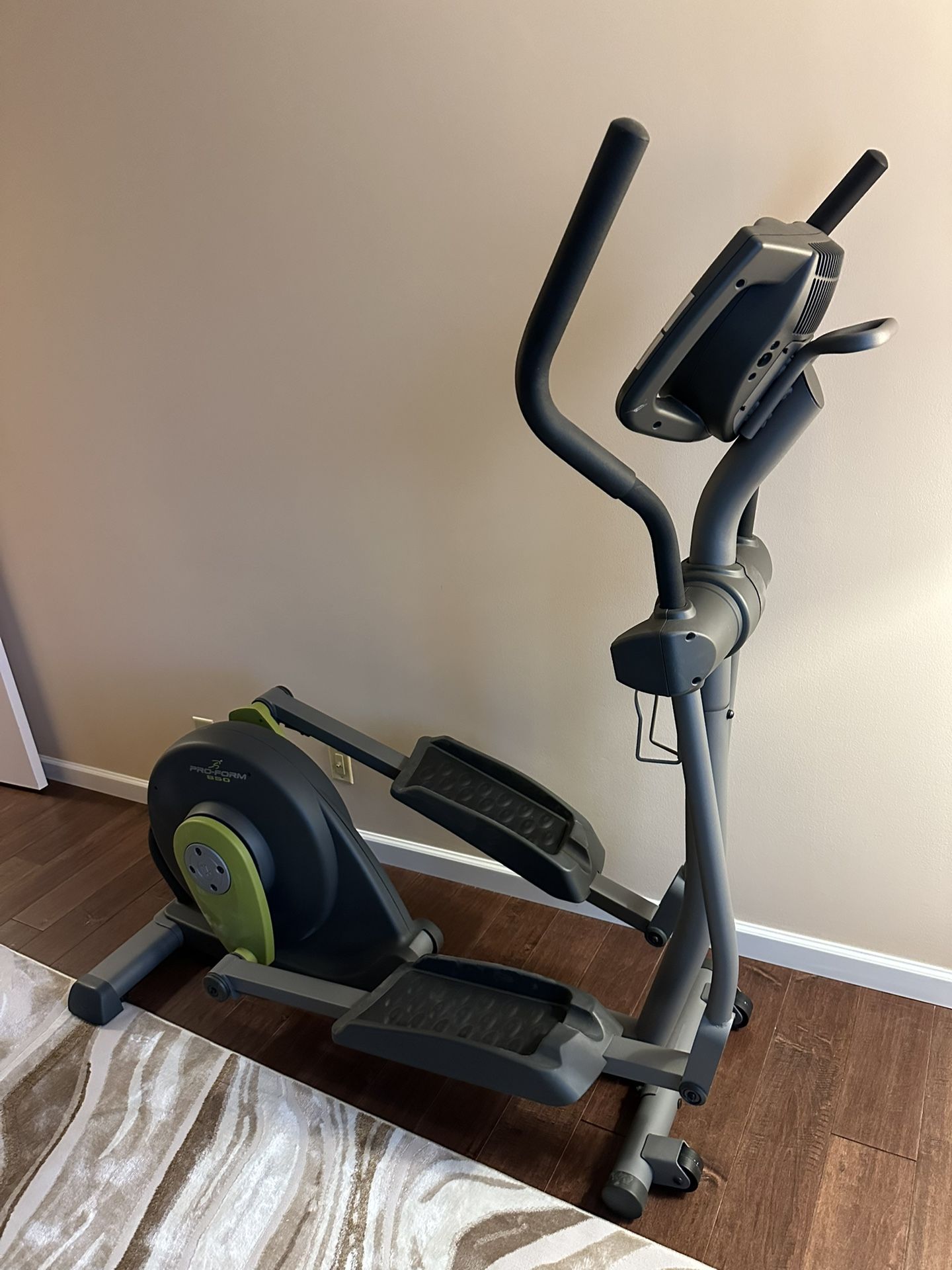 Pro-form 850 Elliptical