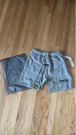Dark Oatmeal Essentials shorts