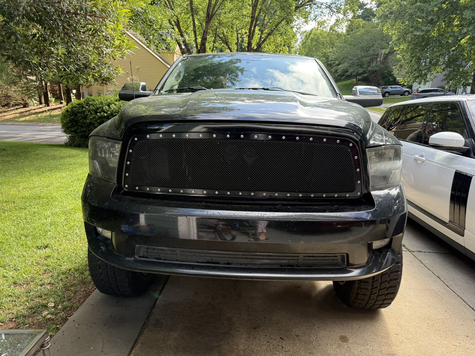 2012 Dodge Ram 1500 Grille