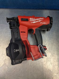 Milwaukee 2909-20 Roofing Nailer